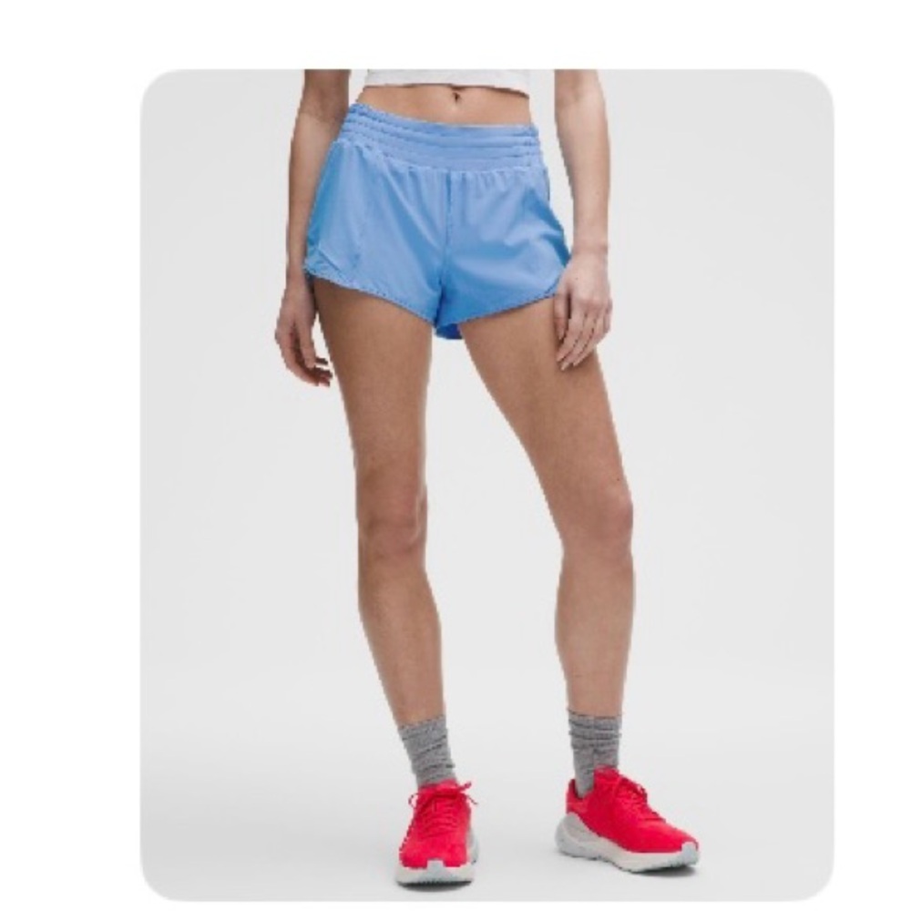 lululemon Hotty Hot HIgh-Rise Lined Short 2.5"